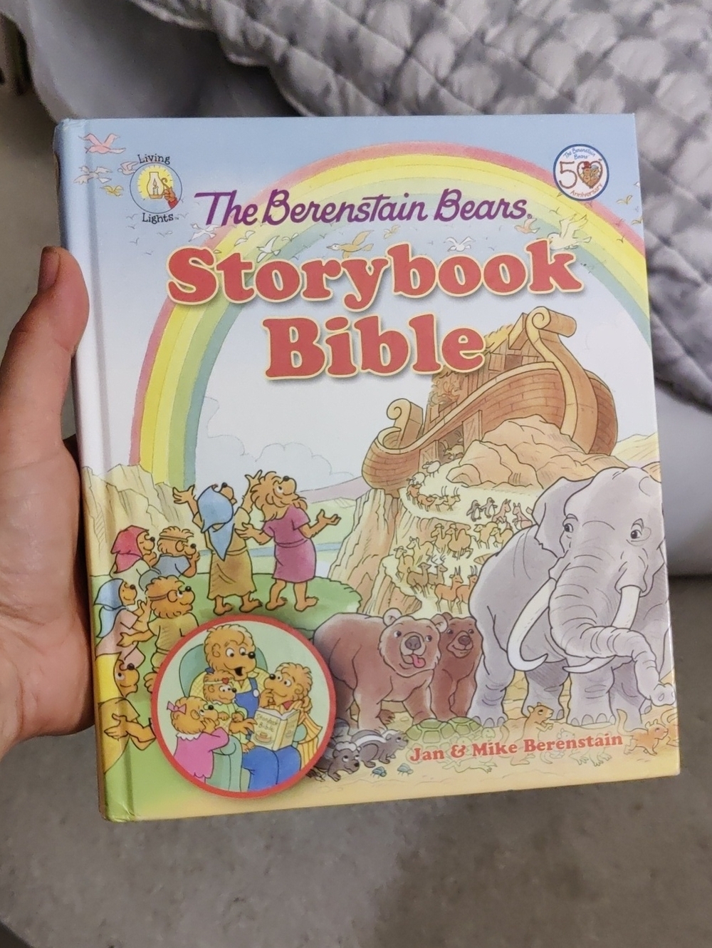 Bernstein Bears Storybook Bible Colorful Rainbow Cover Children's